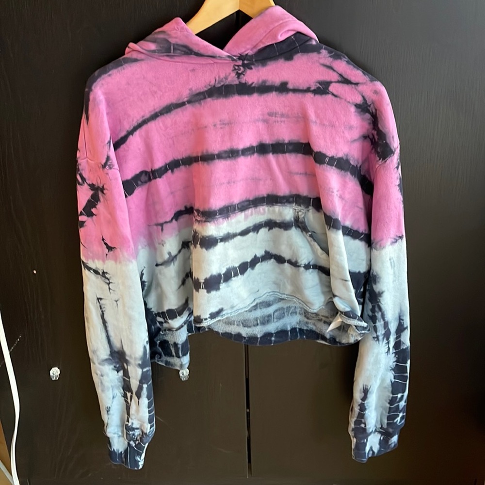Frankie B Los Angeles Cropped Tie Dye Sweater